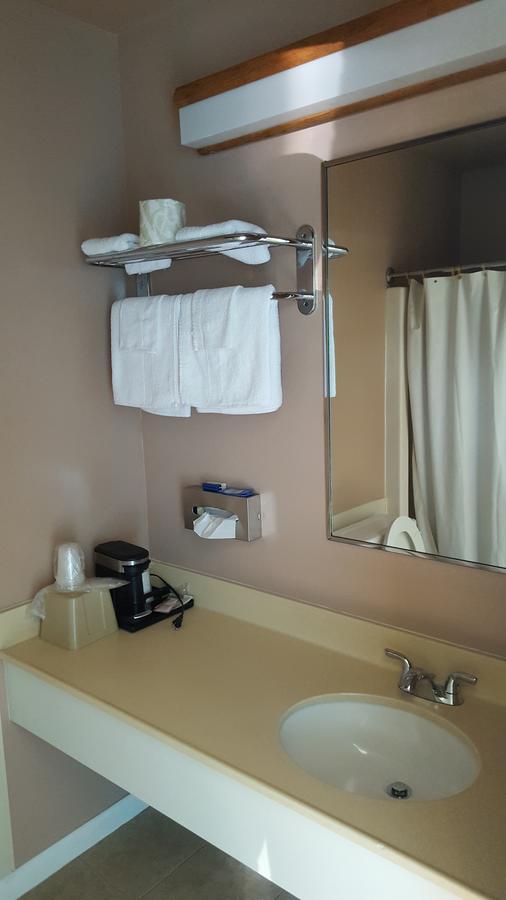 Crisfield Rodeway Inn At Somers Cove Marina מראה חיצוני תמונה