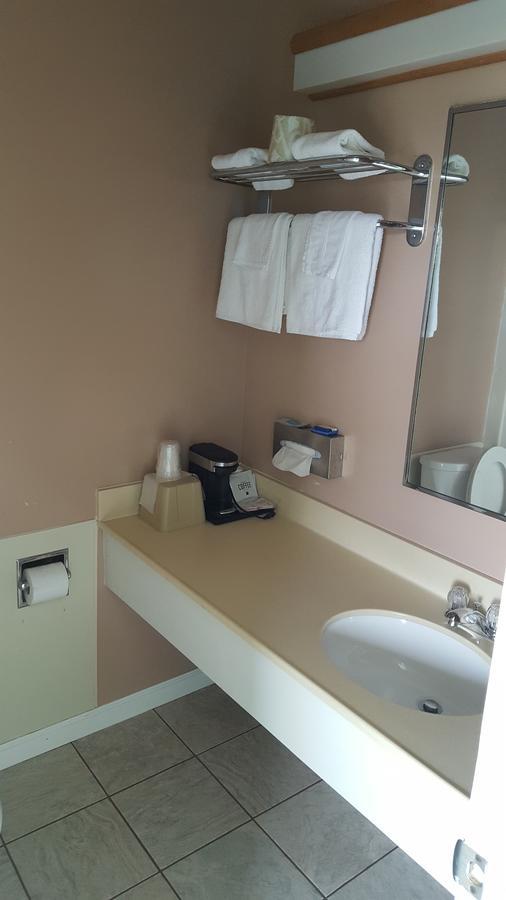 Crisfield Rodeway Inn At Somers Cove Marina מראה חיצוני תמונה
